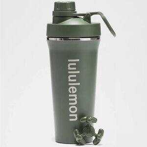 NWT lululemon Back To Life Shaker Bottle 24oz